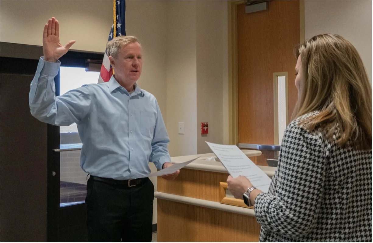 Graham County Community College District Governing Board swears in returning member; elects leadership