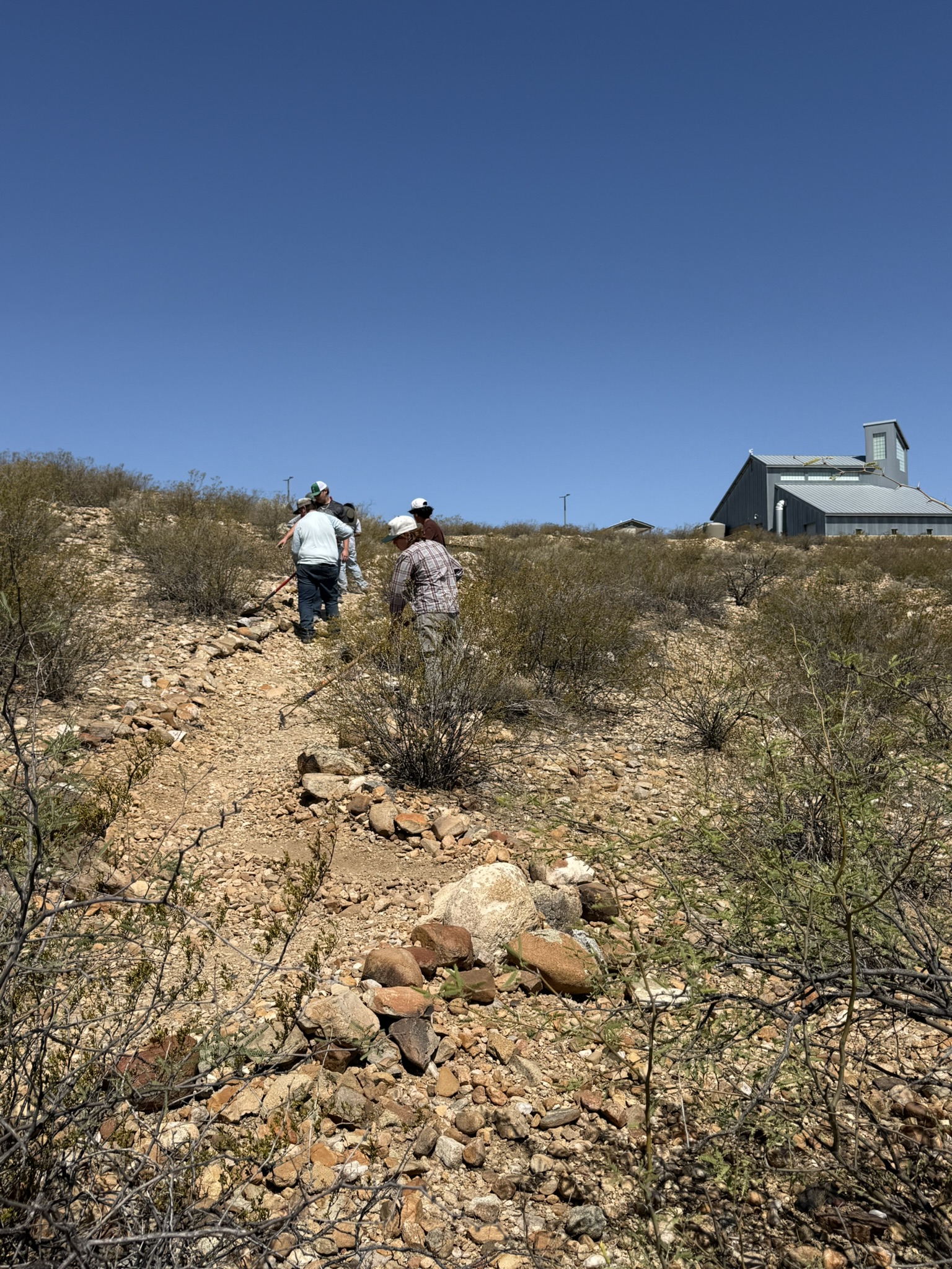 EAC SEAYLS interns help beautify EA Discovery Park